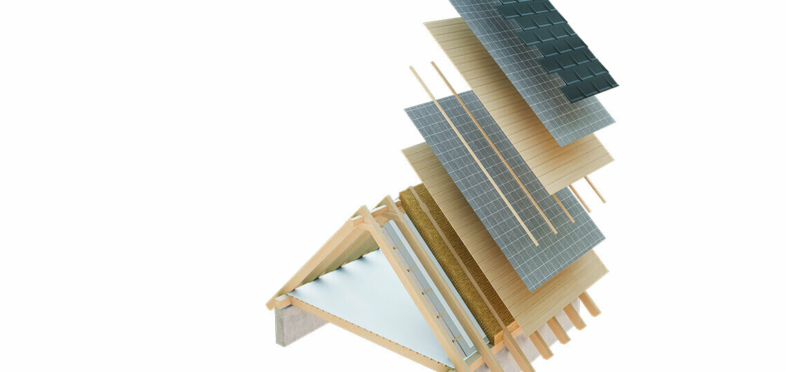 Technické znázornění střešní konstrukce studené střechy, vícevrstvá střešní konstrukce s laťováním, plné bednění, separační vrstva, krov, půdu lze využít i jako obytný prostor, dvouvrstvá střešní konstrukce, odvětrávaná střešní konstrukce, kontralaťování